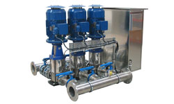 Triple VMS system with MPV2000M controller in stainless steel switchboard with inner door, vent covers and rain hood